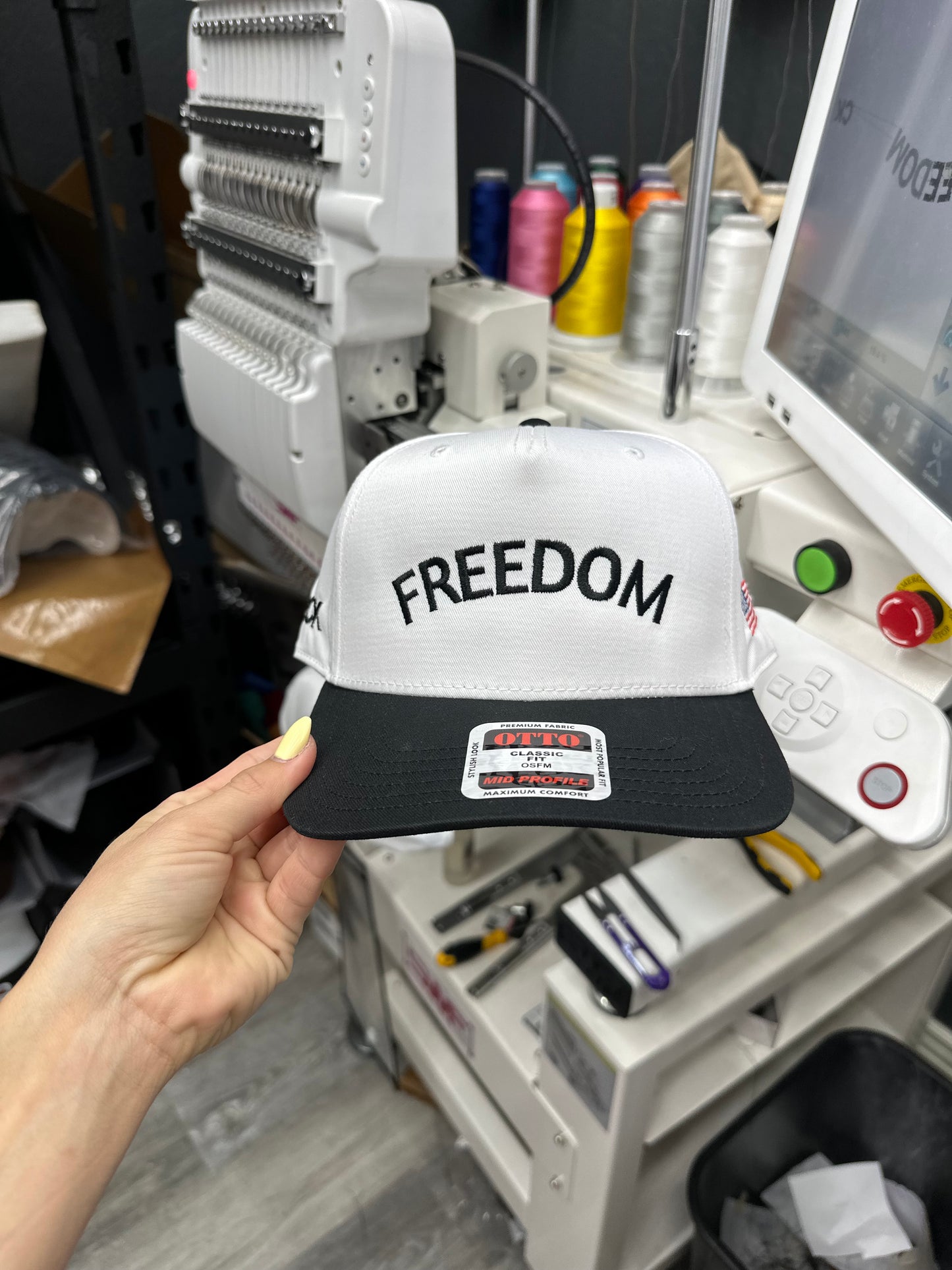 Freedom CK side embroidered hat