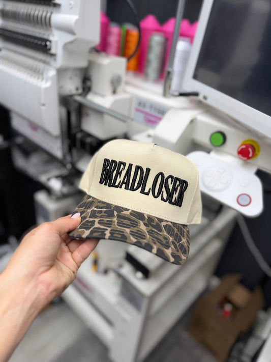 Breadloser puff embroidered hat
