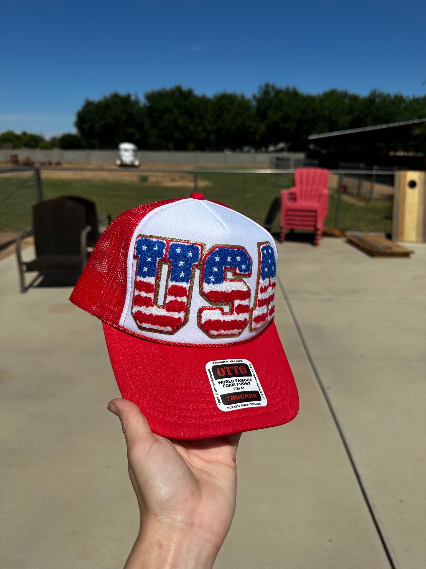 White/Red USA trucker