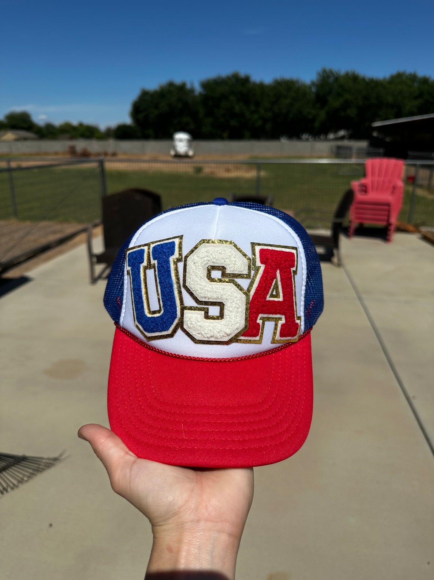 Red/White/Blue USA trucker