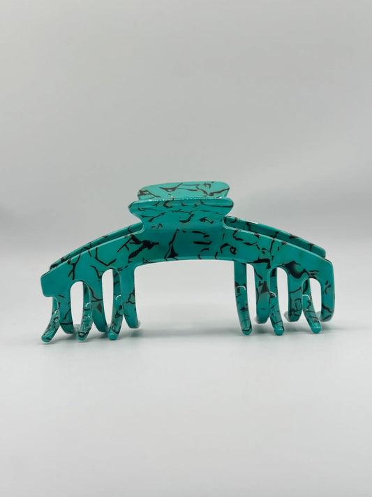 Tucker hat claw clips